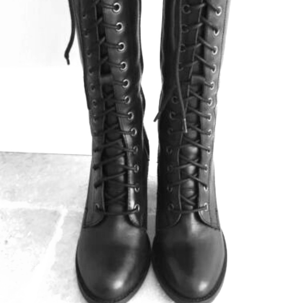 Steve Madden leather lace up boots